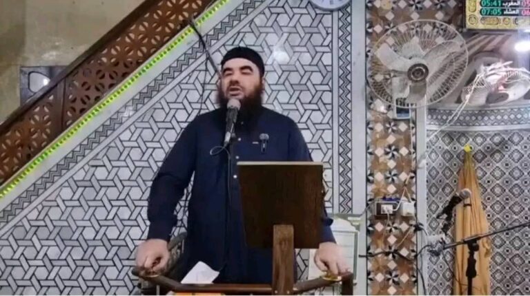 الشيخ السلفي عبدالقادر البكور يهاجم بعض كبار علماء السنة ويكفّر أبناء الطائفة العلوية Abd-al-Qadir-al-Bakkour