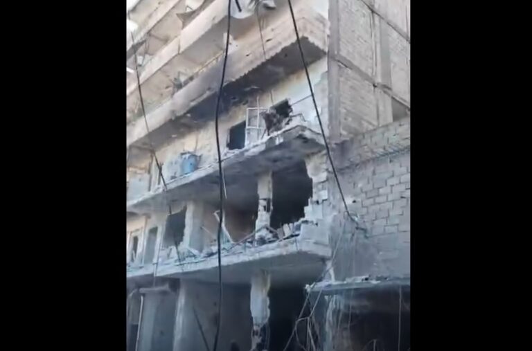 Sheikh-Maqsoud-throwing-a-girl-from-the-top-of-a-building2