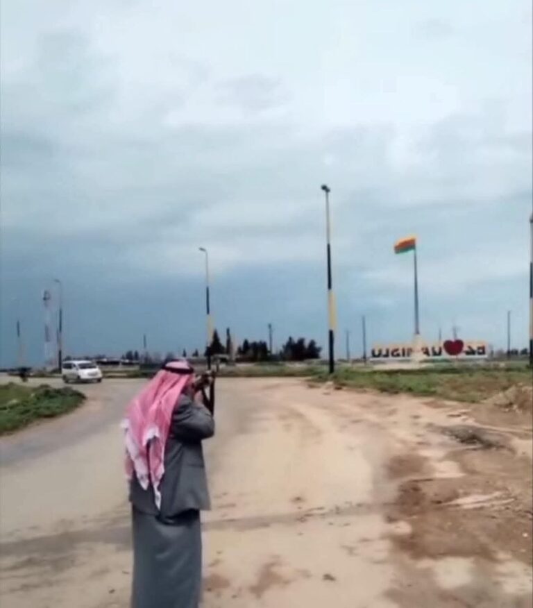 Widespread-Public-Outrage-in-Qamishli-Following-Gunfire-Directed-at-a-Kurdish-Flag-Amid-Fears-of-Escalation-and-Security-Tensions