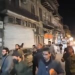 دخول مجموعة من الشبان إلى حي باب توما بدمشق وترديد هتافات دينية يثير مخاوف سكان الحي بشأن السلم الأهلي